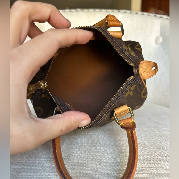 Authentic Louis Vuitton Nano Speedy Vintage - Picture 3 of 7